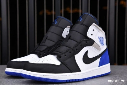 MID BLACK 1 TOE' JORDAN SE 'ROYAL AIR 1129